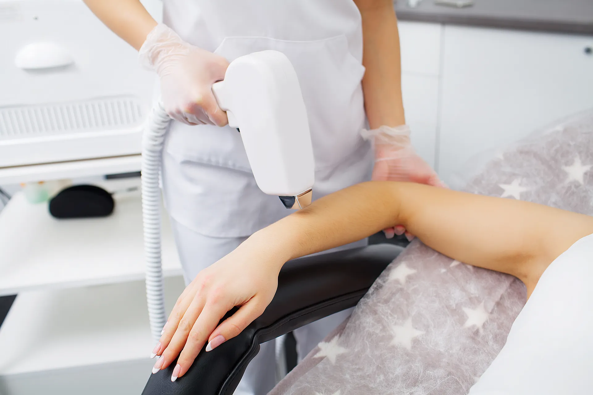 laser-hair-removal-in-professional-beauty-studio-2023-11-27-05-21-14-utc